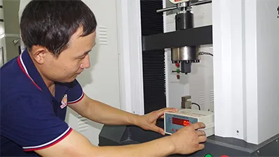 Универсальная испытательная машина с сенсорным управлением (одностоечная) 2